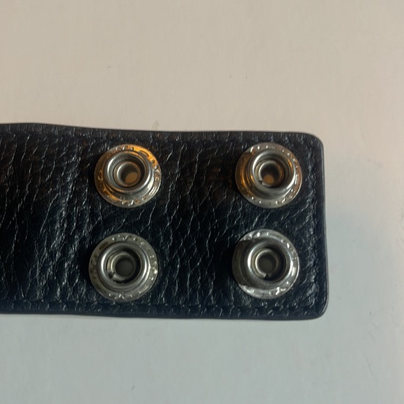 Harley Davidson Cuff - Picture 7 of 9